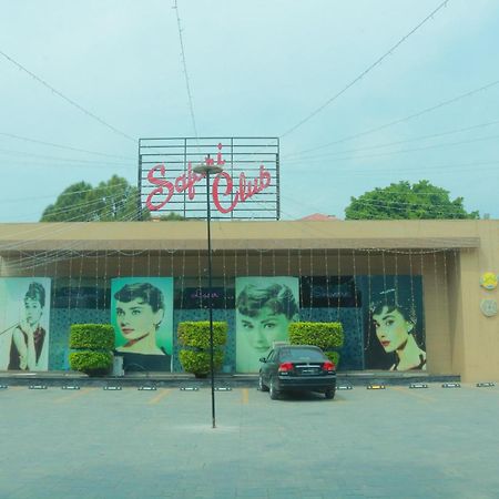 Safari Club 1 Hotel Rawalpindi Eksteriør billede