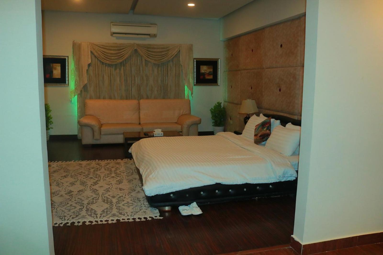 Safari Club 1 Hotel Rawalpindi Eksteriør billede