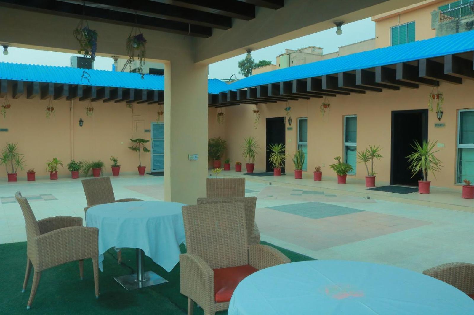 Safari Club 1 Hotel Rawalpindi Eksteriør billede